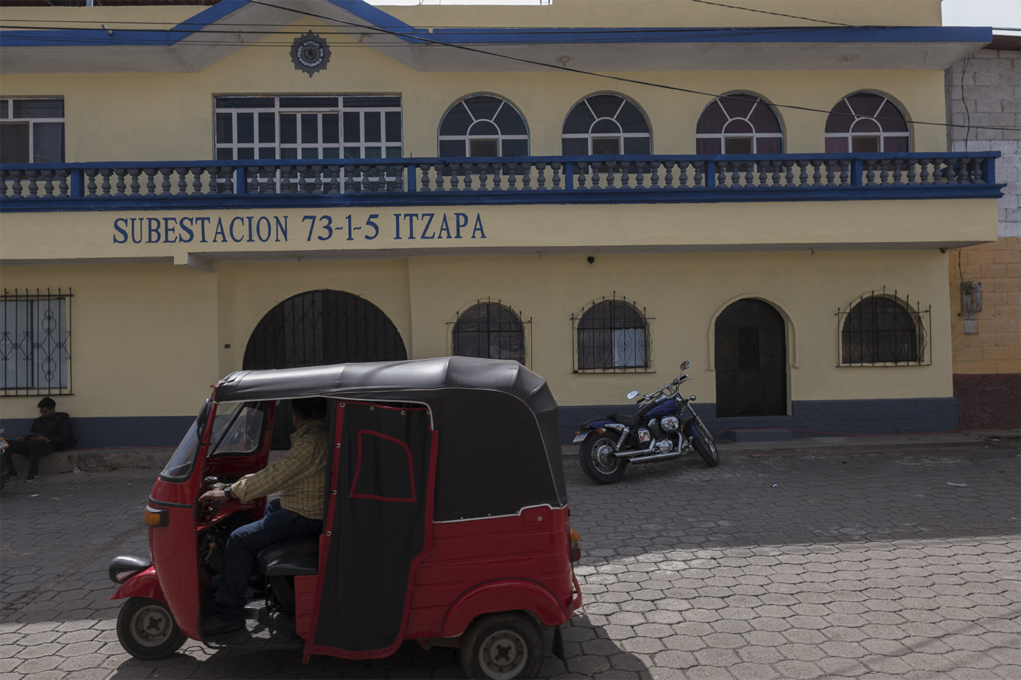 La patrulla en la noche