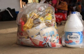 La municipalidad de Nebaj entregó a la población estos «kits salvavidas». Foto: Municipalidad de Nebaj